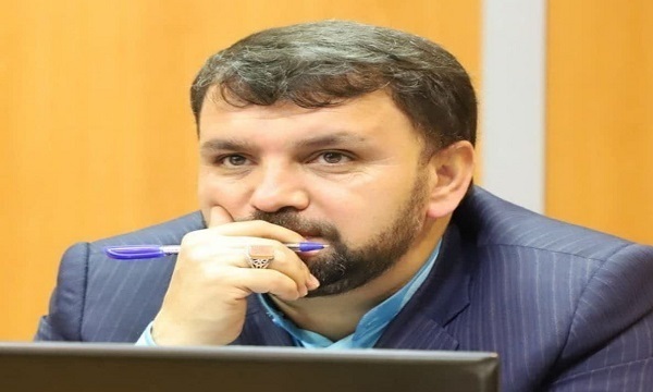 رسانه‌ها معارف اقیانوس عاشورا را به تشنگان حقیقت در دنیا برسانند