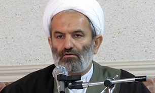 پیاده روی اربعین؛ عرصه یاری مظلوم و تقابل با ظالم