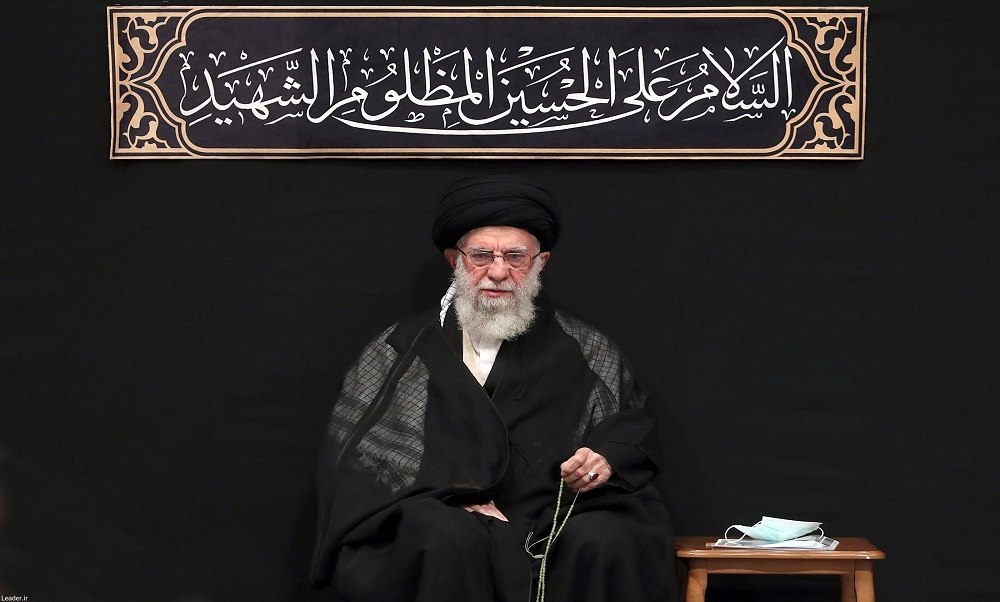 امام خامنه‌ای: همانند راهپیمایی اربعین راه معنویت و حاکمیت توحید را طی کنید+ فیلم