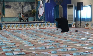 توزیع ۳۱۳ بسته لوازم التحریر بین دانش آموزان از سوی قرارگاه جهادی شهید رشید