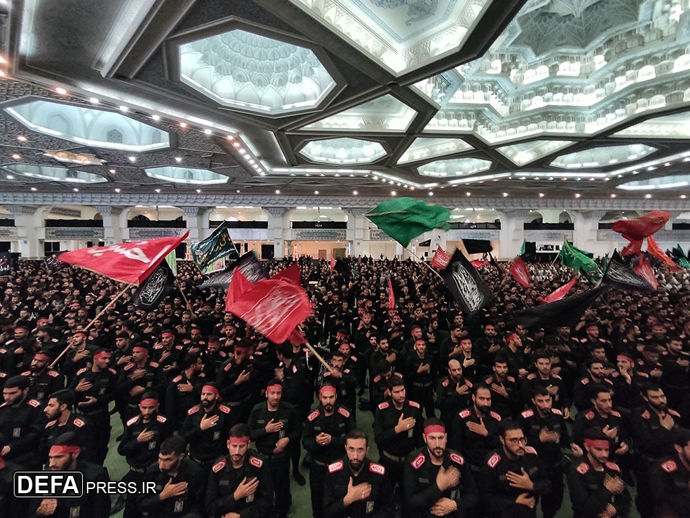 عزاداری نیروهای مسلح در مصلی امام خمینی (ره)+ تصاویر