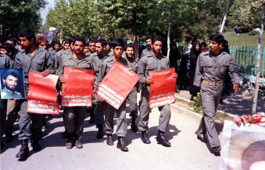 غافلگیری سربازان صهیونیست با پرچم ایران/ عمل به وصیت شهید «موحد دانش» توسط امام خمینی (ره)