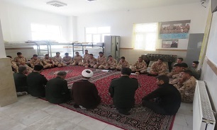 سربازان پس از پایان خدمت سربازی نیز سفیران نظام و انقلاب اسلامی هستند