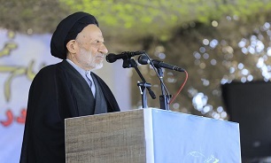 ایمان و اراده مردم و نیروهای مسلح عامل پیروزی در دفاع مقدس بود