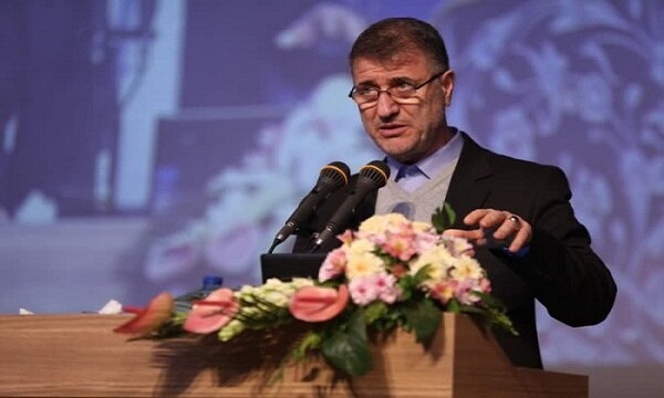 مسئول شورای عالی ایرانیان خارج از کشور، رئیس جمهور است
