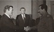فوتوتیتر/ پشتیبانان صدام، خودشان را متولیان حقوق بشر می‌دانند