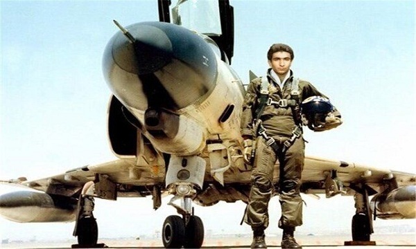 واکنش شهید «عباس دوران» به مراسم تجلیلش/ ثبت رتبه بی‌سابقه شهید در پروازهای عملیاتی