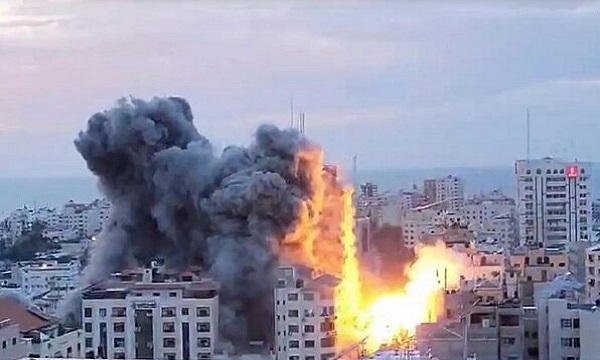 هدف قرار گرفتن برج مسکونی در غزه با ۳۰ کشته و زخمی