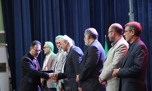 کسب رتبه اول و دوم هفتمین جشنواره ملی هنری دفاع مقدس فانوس توسط هنرمندان چهارمحال و بختیاری