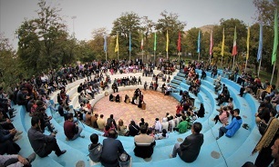 جشنواره تئاتر خیابانی مریوان نشان از فرهنگی بودن کردستان است
