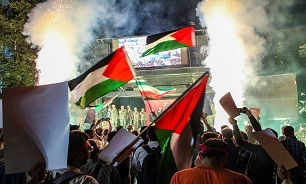 اجرای نمایش خیابانی «جان فدایان» در حمایت از مردم مظلوم فلسطین