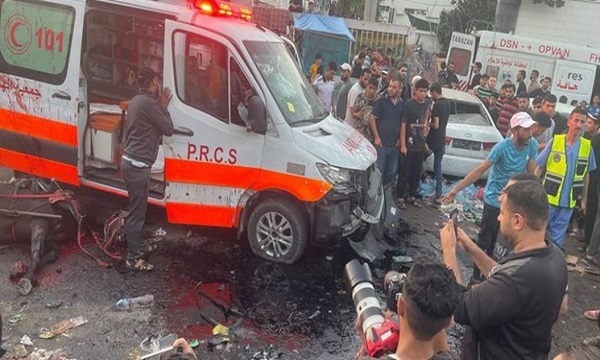 جنایتی دیگر از صهیونیست‌ها: حمله به آمبولانس حامل زخمی‌ها