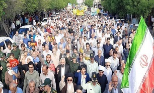برگزاری راهپیمایی ۱۳ آبان در شهرستان دهلران