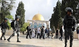 اسراییل اجازه اقامه نماز به جوانان فلسطینی در مسجد الاقصی را نداد