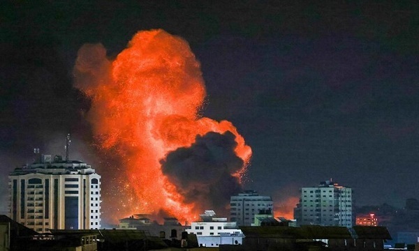 بمباران بی‌سابقه غزه توسط ارتش رژیم صهیونیستی/ تداوم حملات وحشیانه علیه غزه با بمب‌های حاوی فسفر سفید