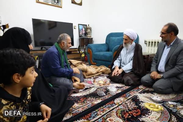 نماینده ولی فقیه در مازندران از جانباز «حسینی نودهی» دیدار کرد+ تصاویر