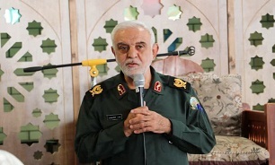 تدوین دانشنامه دفاع مقدس استان فارس با 2500مدخل درحال انجام است