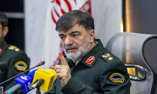 فرمانده فراجا: رزمندگان مقاومت با بهره‌گیری از فرهنگ انقلاب اسلامی هیمنه دشمنان را در هم کوبید