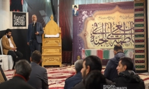 مراسم عزاداری فاطمی با حضور شهید گمنام در شهرداری اصفهان