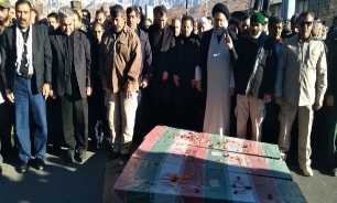 تشییع و خاکسپاری شهدای گمنام دوران دفاع مقدس در یاسوج