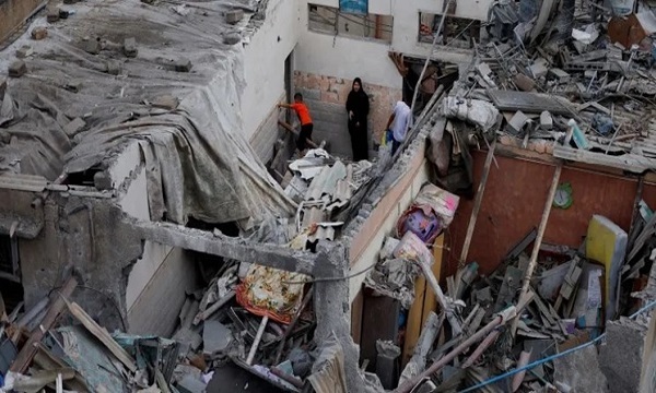 شهادت ۳۰۰ فلسطینی در بمباران مراکز اسکان آنروا