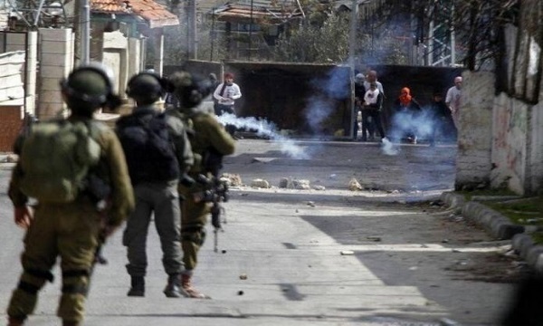 حمله اشغالگران به خانواده‌های اسرای فلسطینی ۲۱ زخمی برجای گذاشت