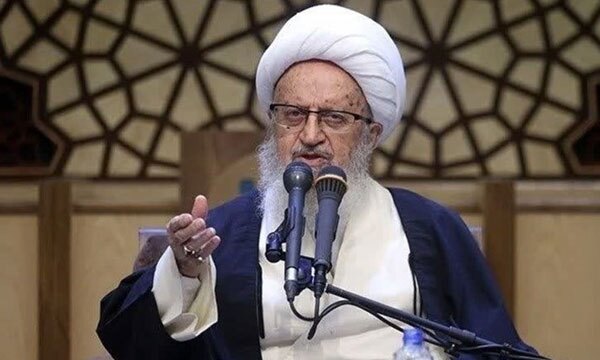 آیت‌الله مکارم شیرازی: ضرورت توجه به معیشت مردم/ عده‌ای از مردم گرفتاری مسکن دارند