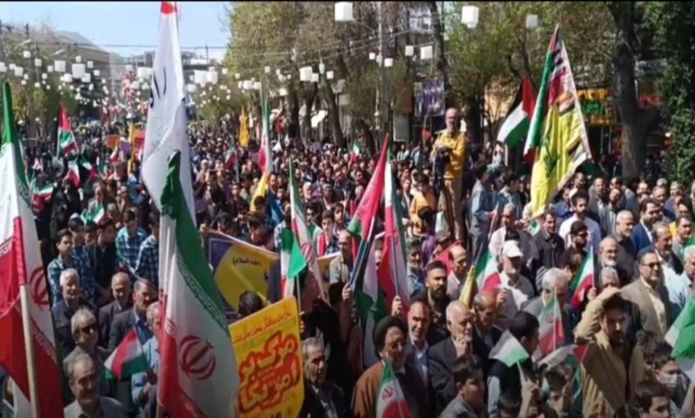 فیلم/ تجمع مردم اراک در حمایت از عملیات سپاه علیه رژیم صهیونیستی