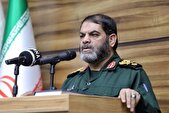راهبرد جدی دشمن، ایجاد فاصله بین مردم و حاکمیت است