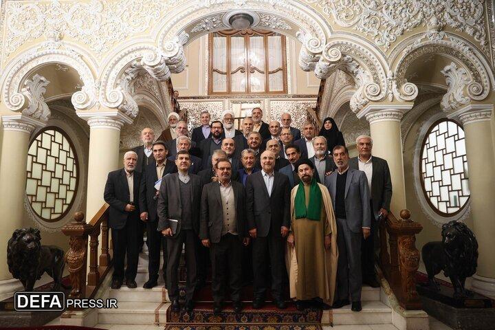 قالیباف با جمعی از نمایندگان ادوار دیدار و گفت‌وگو کرد