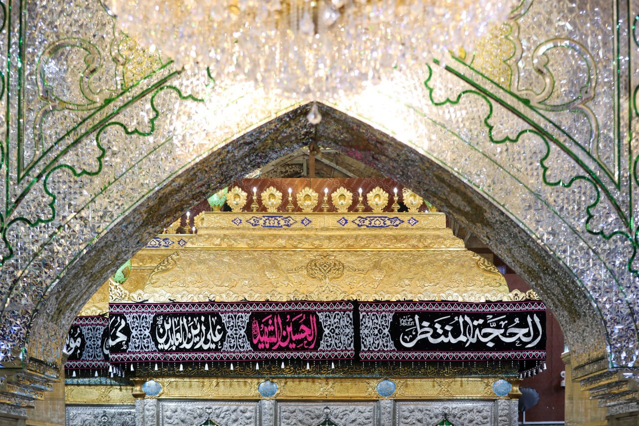 حرم اهل بیت (ع) سیاه‌پوش عزای شهادت امام هادی (ع) شد