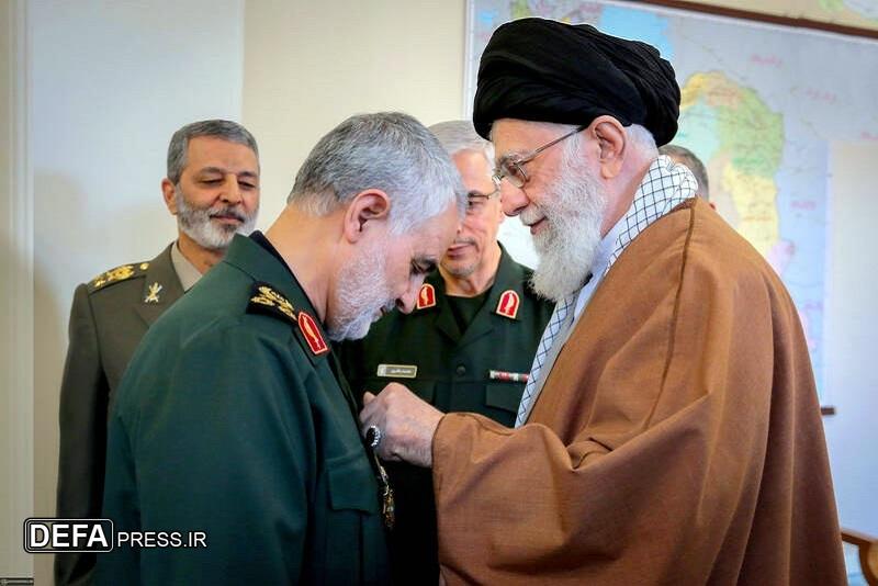 راز تعلل حاج قاسم سلیمانی برای گرفتن مدال «ذوالفقار»