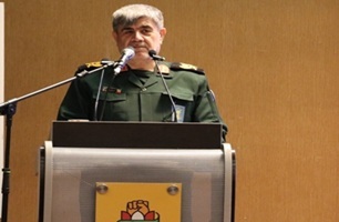 بازدید مجمع نمایندگان استان و اعضای کمیسیون عمران مجلس شورای اسلامی از موزه دفاع مقدس و مقاومت