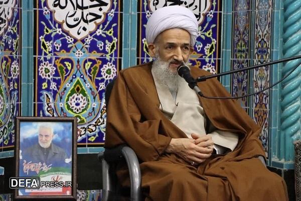 دشمنان در ۹ دی با صخره عظیم ملتی بیدار و رهبری هوشیار مواجه شدند