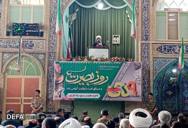 تقوا یار و یاور انسان در دنیا و در عالم قیامت خواهد بود