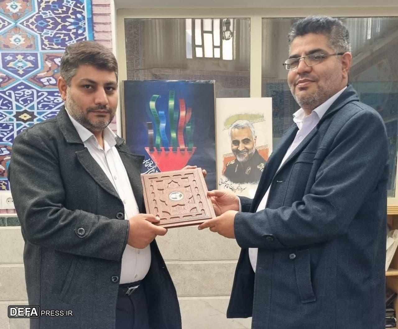 معرفی اعضای دبیرخانه جشنواره بین‌المللی فیلم مقاومت در استان یزد+تصاویر