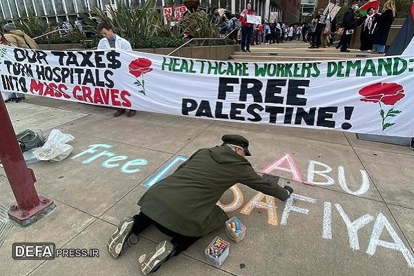 تجمع مردم آمریکا در دفاع از پزشک زندانی فلسطینی