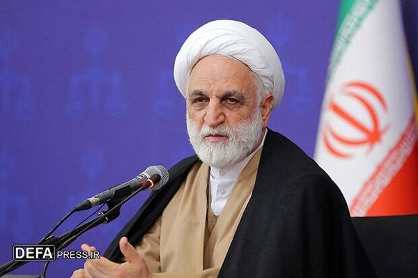 رئیس قوه قضاییه: فعالان بخش خصوصی باید از تصمیمات و مصوبات حکومتی که بر فرآیندهای کاری آنها اثر می‌گذارد مطلع شوند