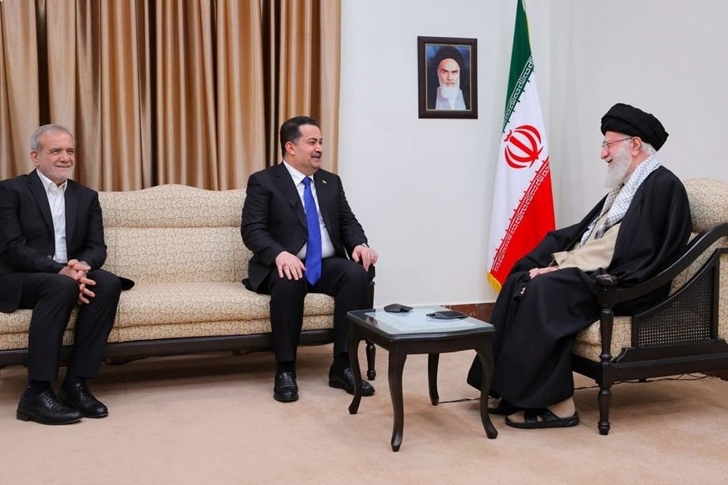 نخست وزیر عراق با امام خامنهای دیدار کرد