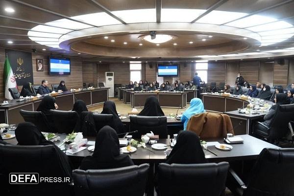 حمایت از بانوان زمینه ساز پیشرفت بیشتر جامعه می‌شود