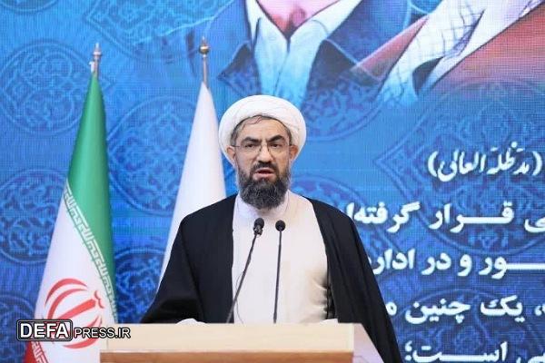 ائمه جمعه نگاه سیاسی ندارند