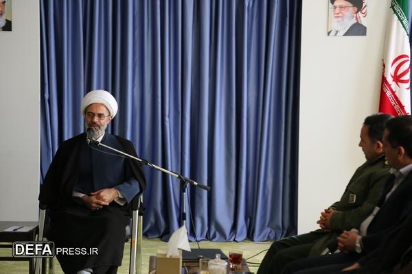 دهه فجر فرصت احیای آرمان‌ها و ارزش‌های انقلاب اسلامی و زنده نگاه‌داشتن ایثارگری‌های شهدا است