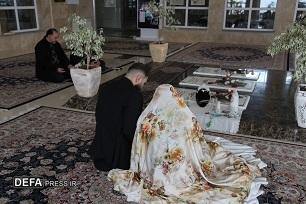 زوج تبریزی مراسم عقد خود را در مزار شهدای گمنام برپا کردند