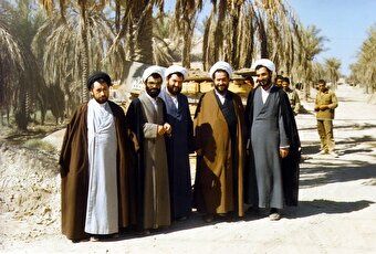 تصاویر دیده‌نشده از شهید حجت‌الاسلام «علی رازینی» در دوران دفاع مقدس