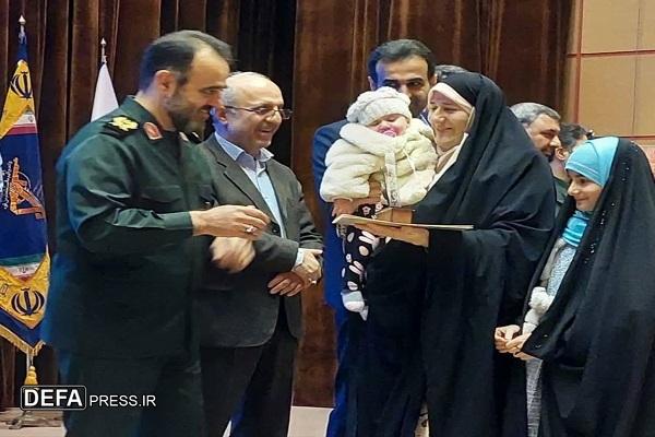 کسب رتبه نخست خبرنگار دفاع مقدس گیلان در دهمین جشنواره رسانه‌ای ابوذر