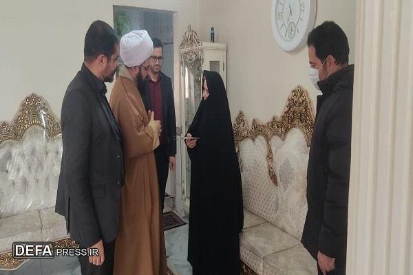 دیدار مسئولان شهرستان فامنین با مادر شهدا+تصاویر