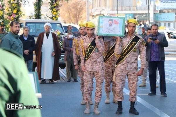 پیکر شهید مدافع حرم در رفسنجان تشییع شد+تصاویر