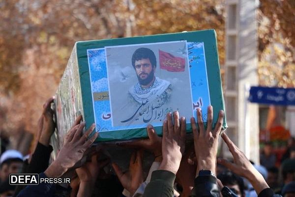 پیکر شهید مدافع حرم در رفسنجان تشییع شد+تصاویر