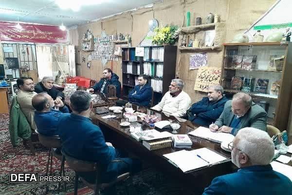 حضور جانشین فرمانده سپاه امام رضا (ع) در دفتر انجمن راویان فتح رضوی+ تصاویر