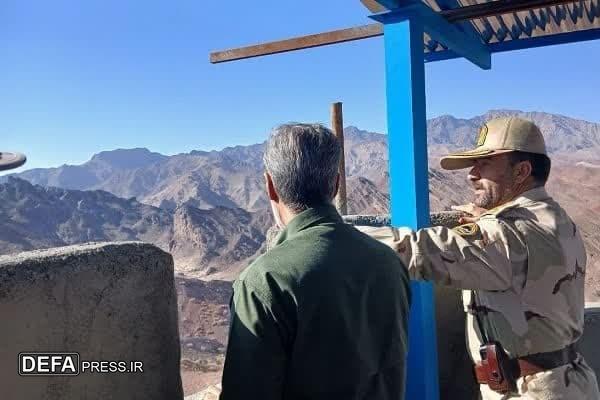 بازدید معاون مهندسی مرزبانی فراجا از حوزه استحفاظی هنگ مرزی تایباد+ تصاویر